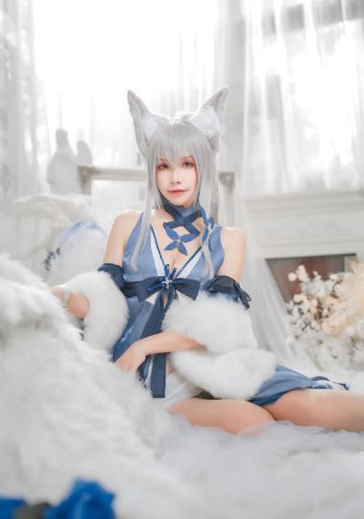 语文课代表做在我腿上写作业视频_无删减完整版在线观看