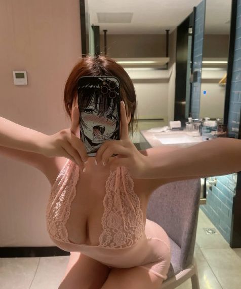人妻喷水破处自拍偷拍_大片在线观看