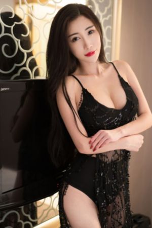 美国免费三片在线观看_十万网红美女美酱