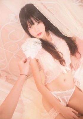 丰满人妻av无码久久不卡_超清全集免费播放